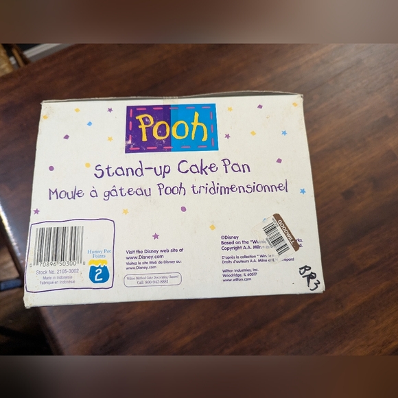 Wilton Winnie The Pooh Stand-Up Cake Pan Vintage - Picture 8 of 11